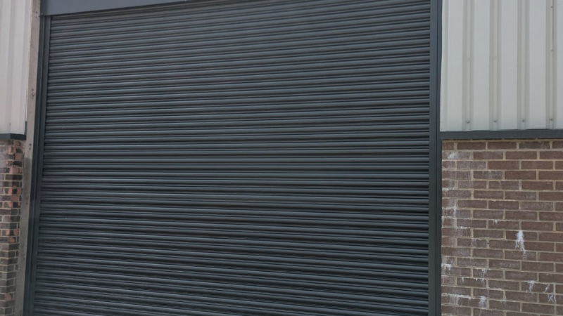 manual shop shutter Burnley